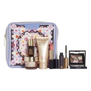 ESTÉE LAUDER gift set makeup bag and more!